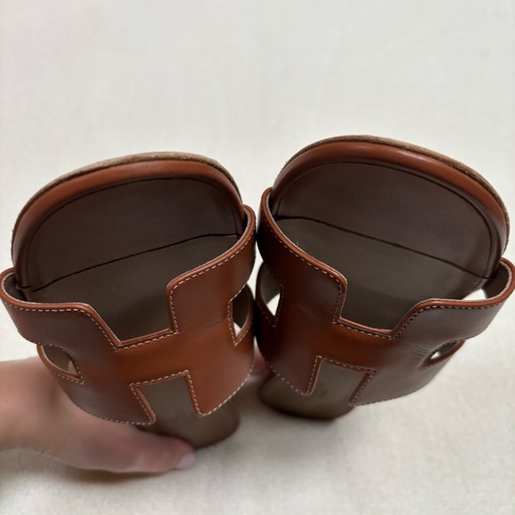 HERMES Oasis Sandal - Picture 8 of 15